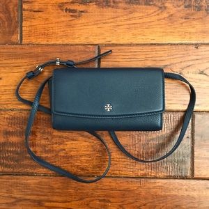 Tory Burch Robinson Pebbled Wallet Crossbody Navy